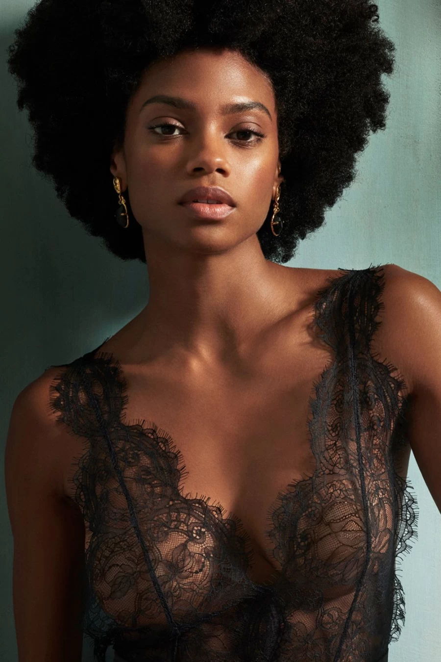 Aubade Black Histoire D'Un Soir Nightie - Elegant Lingerie for Evening Wear